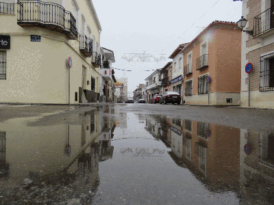 Simetrías de la Iglesia nevada desde la Glorieta. 7-1-2018
