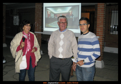 TRADICIONES AL FRESCO 2011. "Un refresco del pasado", 2/9/2011
Ganador de la rifa en la proyección del pasado 2/9/2011, consistente en una comida, o cena, para 2 personas en el Restaurante Torres Mancha
Palabras clave: taf2011 ganador premio refresco pasado mario