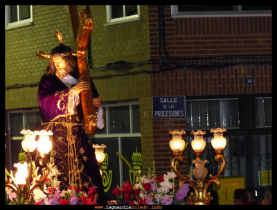 Procesión Viernes Santo
Procesión del viernes santo a su paso por la Glorieta
Palabras clave: semana santa viernes santo