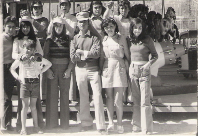 fiestas del 73 en los coches
