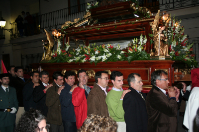 Procesion del Santo Entierro (Viernes Santo 2010)
FIESTAS, CELEBRACIONES Y TRADICIONES: < La Semana Santa
