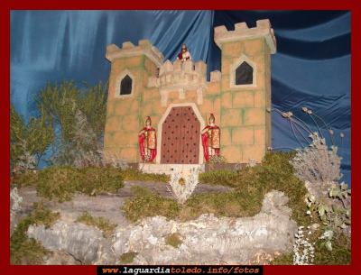 Belén parroquial 2010. XI
Después de unos 35 o 40 años, a vuelto a renacer la tradición del Belén de la iglesia.
Palabras clave: belén iglesia