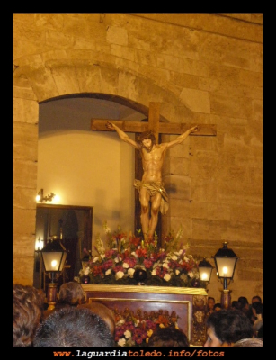Cristo crucificado
Salida de la procesión de Viernes Santo. 2 de abril de 2010
Palabras clave: procesión Viernes Santo