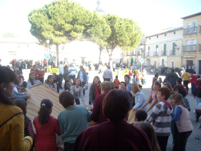 Manteo de peleles. 13 de abril de 2009
Palabras clave: manteo peleles