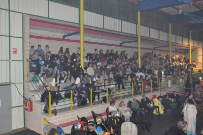 El público
Baile de carnaval en el pabellón polideportivo 16-2-13
Palabras clave: carnaval 2013 pabellon