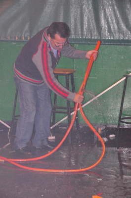Recogiendo...
