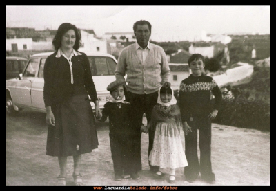 Familia de Gema Pedraza
1970. Gema Pedraza y familia

Palabras clave: gema pedraza