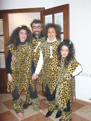 Carnavales 2006
Familia De la Cruz-Troglodita
Palabras clave: carnaval