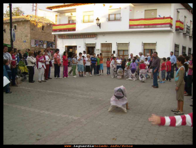 Día del niño 9.
 28 de Septiembre del 2009, es el día dedicado a los niños, en las fiestas de La Guardia
Palabras clave: día dedicado a los niños