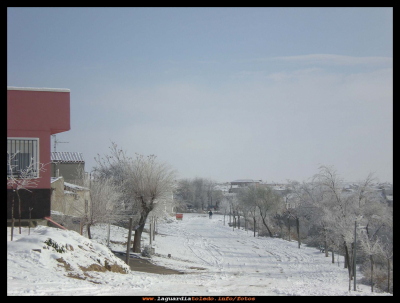  La Guardia bajo la nieve
Paisaje nevado, tomado de la calle, Cuevas de Palacio

Palabras clave: Paisaje nevado calle, Cuevas de Palacio
