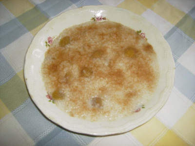 Potaje de Castañas
Ya estamos en Semana Santa y uno de los postres más antiguos de nuestro pueblo, en esta época, es el Potaje de Castañas, que no es lo mismo que el arroz con leche (o arroz con duz). A ver si nos animamos y lo hacemos. 

Palabras clave: postres potaje castañas