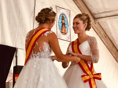 Reinas
Verá, reina 2018, coronando a Diana, reina 2019
