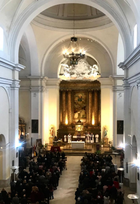 Solemne misa
Solemne misa presidida por el Obispo Francisco con el Santo Niño en la iglesia con motivo de la Misión Diocesana
