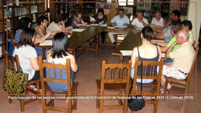 Participación de las asociaciones guardiolas en la comisión de festejos Fiestas 2010 (3 jualio de 2010)
Palabras clave: Participación de las asociaciones guardiolas en la comisión de festejos Fiestas 2010 (3 jualio de 2010)