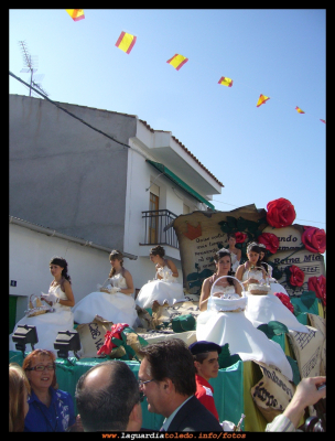 Carroza de Reina y Damas 2009
24 de septiembre de 2009
Palabras clave: carroza de reina y damas 2009