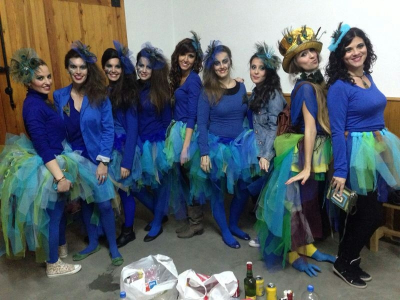 Primer premio
Las chicas Harries. Primer premio de grupo del concurso de carnaval, en el pabellón. 8-3-14
Palabras clave: carnaval harries 2014