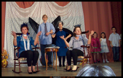 Taller de teatro de variedades de la Asociación de mujeres La Rosaleda
Actuación del sábado 19-3-11
Palabras clave: la rosaleda teatro