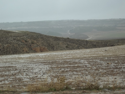 LA CUESTA DE LOS ARRIEROS
Vista de la cuesta de los arrieros,  al fondo, desde la cuesta barrancondo, un dia de mucha lluvia.
