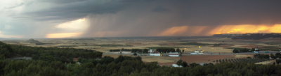 LA QUE SE AVECINA
Palabras clave: verano, la vega, tormenta