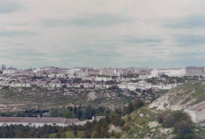 Las cuevas de La Guardia en los años 70 (II)
LOS ESCENARIOS DE LA VIDA: Los Barrios. < Las Cuevas
