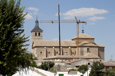 Instalación de grua para las obras del tejado de la iglesia. (18-Julio-2012)
Palabras clave: la parroquia.