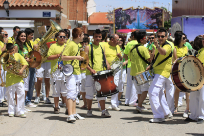  REUNION DE CHARANGAS. ( 26-MAYO- 2012) !VIVA LA FIESTA!
 Primera concentración de charangas con motivo de las fiestas de Castilla la Mancha. El evento estuvo organizado por la charanga de La Guardia " La Tonalidad".

 !Enhorabuena Chicos! Animásteis la fiesta, y de qué manera. ! A seguir!
Palabras clave: CHARANGA FIESTAS CASTILLA LA MANCHA.