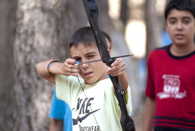 CAMPAMENTO DE VERANO. LA GUARDIA 2013. tiro con arco
Palabras clave: campamento de verano