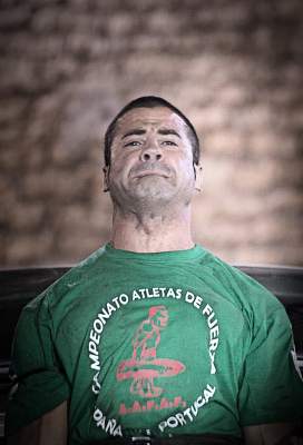 CAMPEONATO DE FORZUDOS ESPAÑA-PORTUGAL. (4- Agosto-2012)
Palabras clave: campeonato de forzudos.semana de la juventud