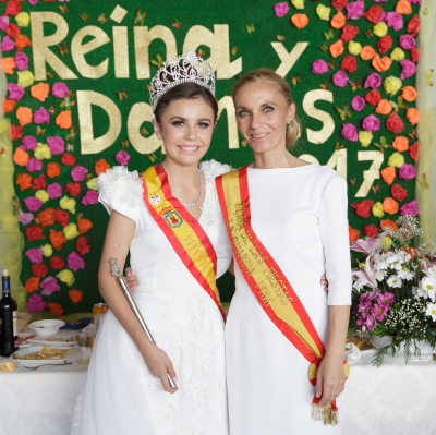 Madre e hija
Isabel Araque reina 1986 y Claudia Sánchez Araque reina 2017,madre e hija vivieron un mismo sueño
